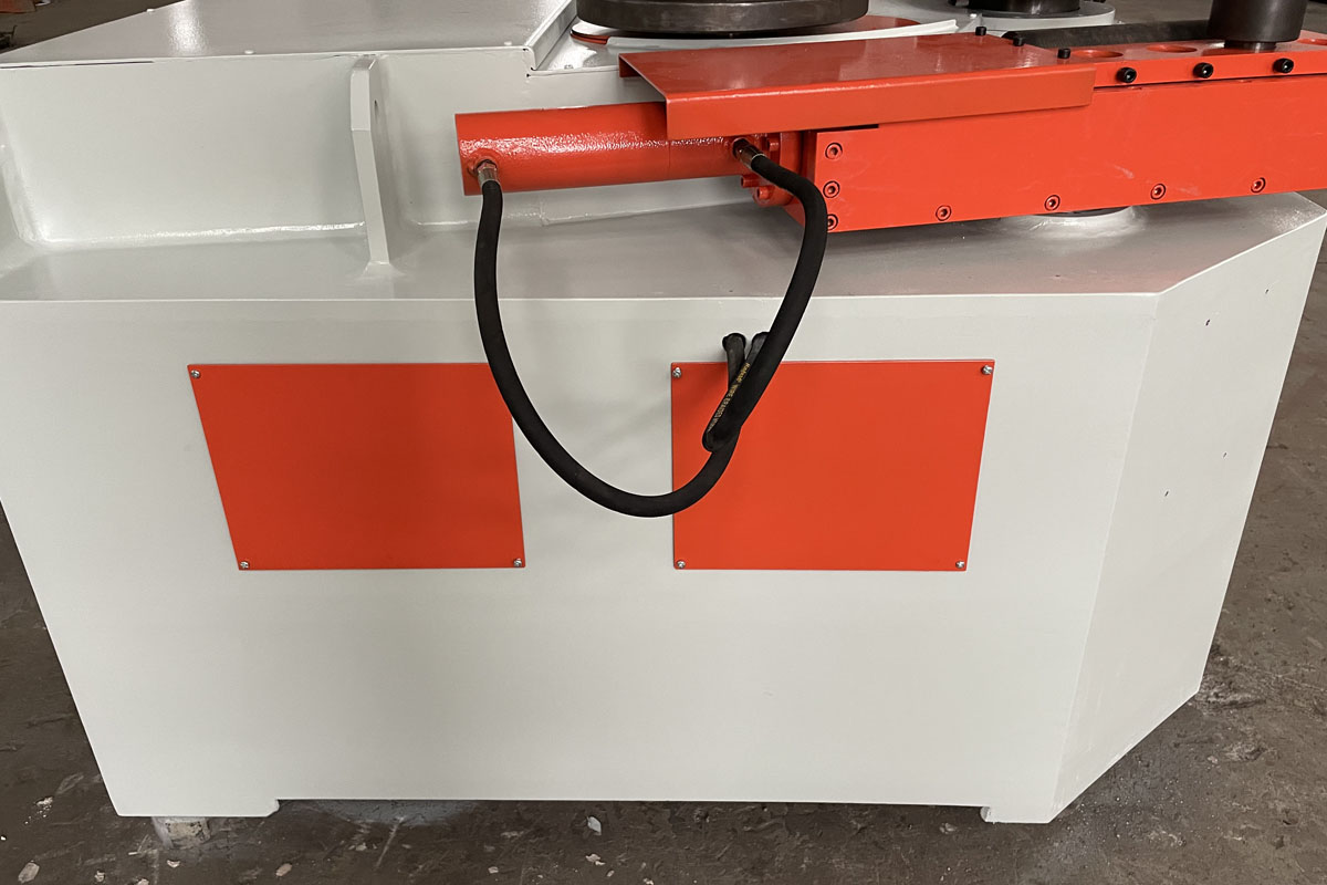 什么是型材彎曲機，概述其應用范圍